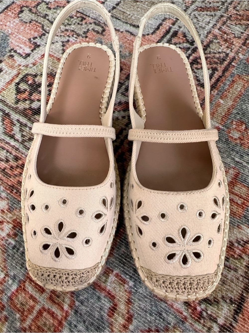 Time and Tru Cream Slingback Espadrille Flats Size 9